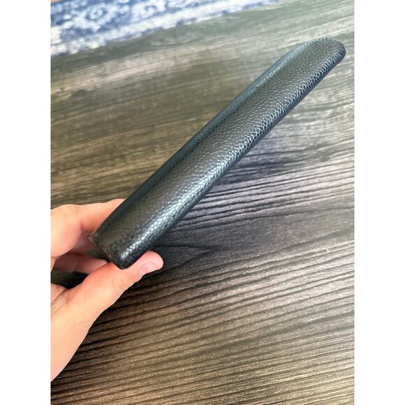 CHANEL Coco Mark Vintage Clasp Black Bi-Fold Caviar Skin Wallet - Picture 10 of 10